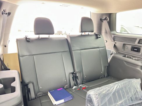 New 2025 Hyundai Santa Fe Limited image 39