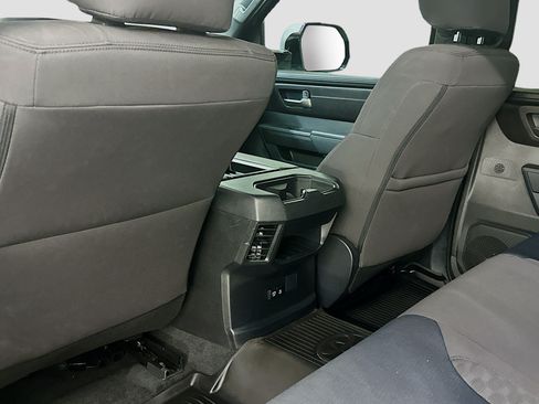 Used 2025 Toyota Tundra SR5 w/ SR5 Convenience Package AWD/4WD image 28