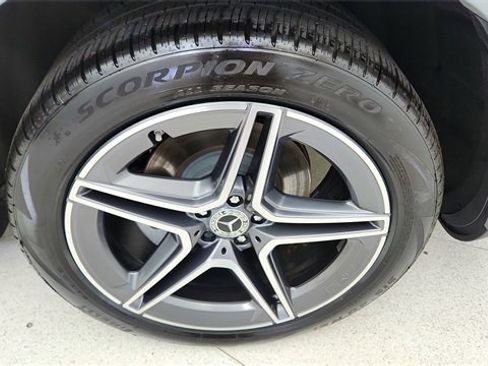 Used 2024 Mercedes-Benz GLS 450 4MATIC image 64