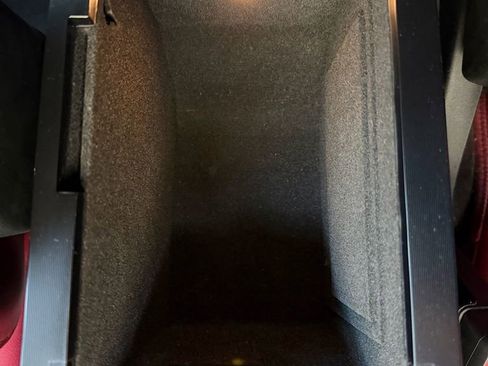 Used 2023 Lincoln Corsair Reserve image 27