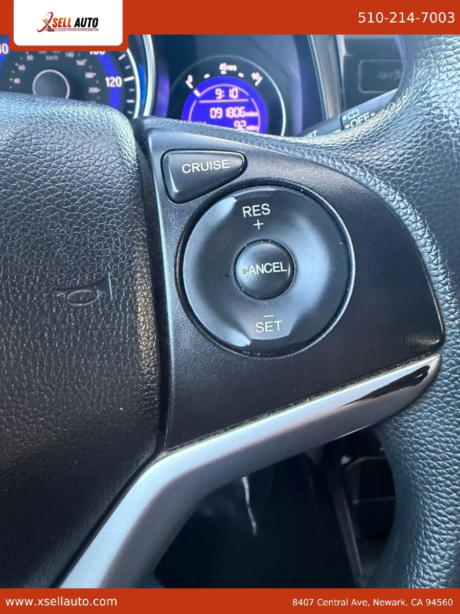 Used 2016 Honda Fit LX image 12