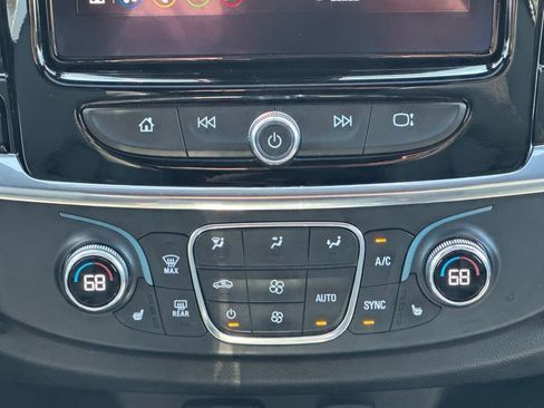 Certified 2023 Chevrolet Traverse RS AWD/4WD image 28