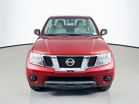 Used 2019 Nissan Frontier SV RWD image 2