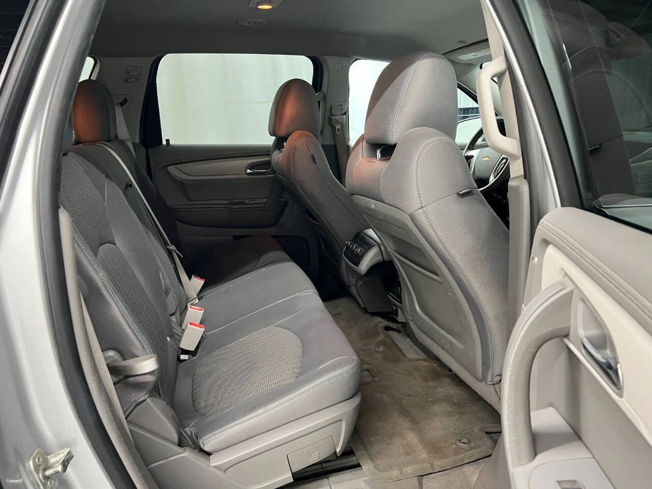 Used 2014 Chevrolet Traverse LT AWD/4WD image 11