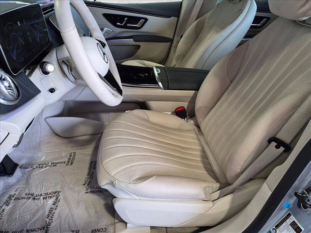 Used 2022 Mercedes-Benz EQS 450+ Sedan image 17