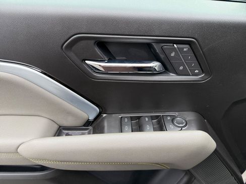 New 2026 Chevrolet Colorado ZR2 image 10