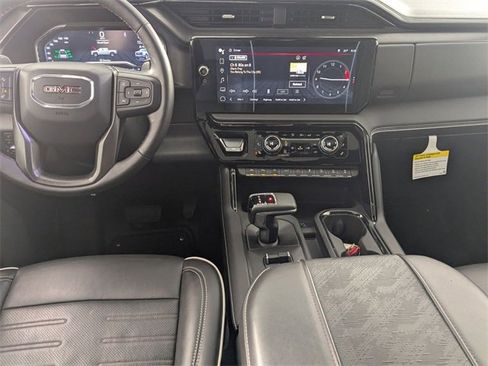 Used 2023 GMC Sierra 1500 AT4X image 26