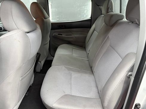 Used 2012 Toyota Tacoma PreRunner w/ TRD Sport Pkg RWD image 9
