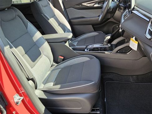 New 2026 Chevrolet TrailBlazer LT image 12