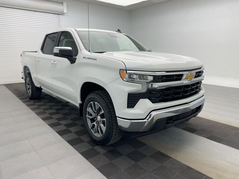 New 2026 Chevrolet Silverado 1500 LT image 7
