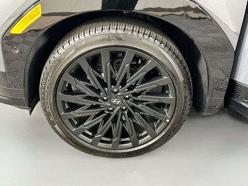 New 2026 Hyundai Santa Fe Calligraphy image 23