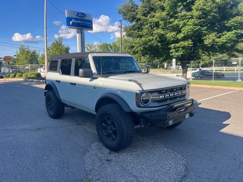Used 2023 Ford Bronco Big Bend AWD/4WD image 3