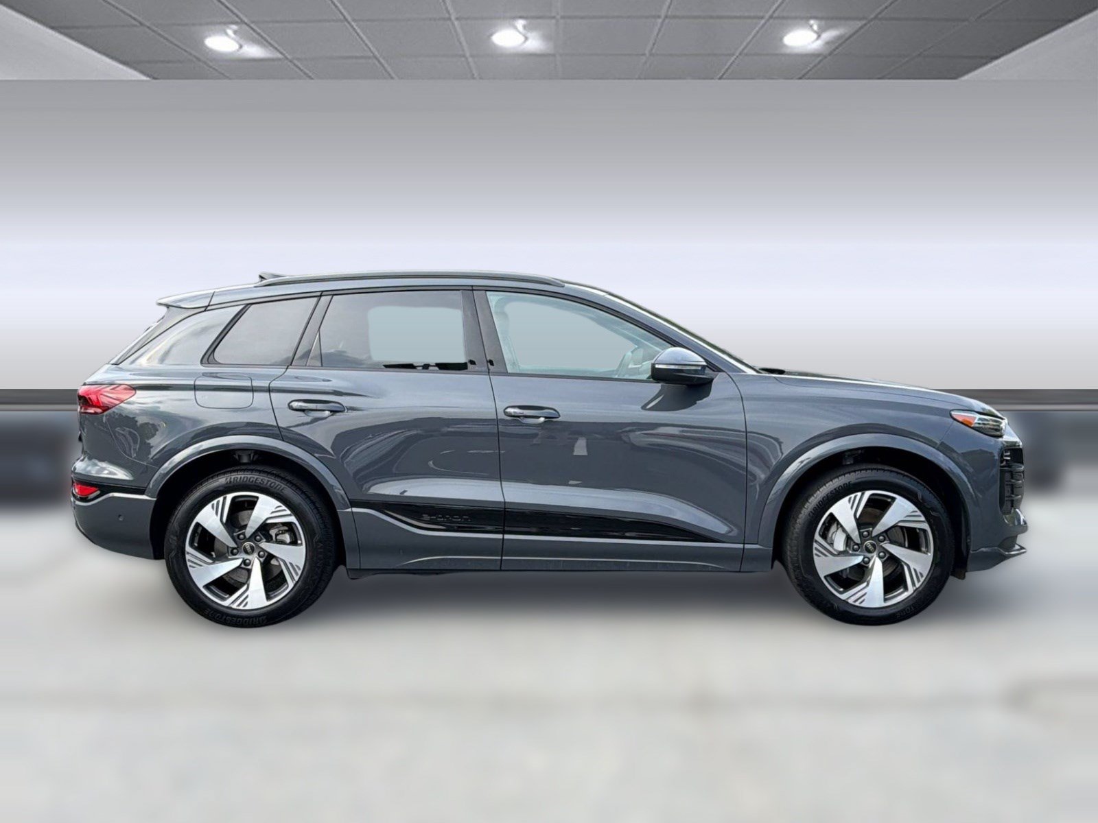 Certified 2025 Audi Q6 e-tron Premium Plus w/ Premium Plus AWD/4WD image 8