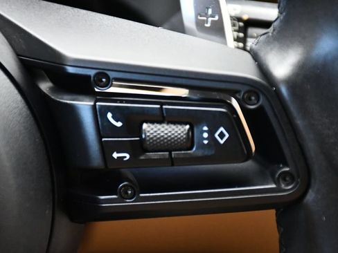 Certified 2023 Porsche Macan S AWD/4WD image 22