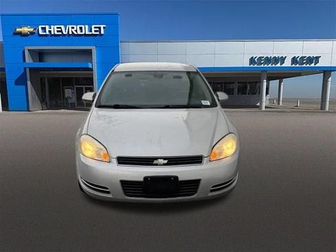 Used 2006 Chevrolet Impala LT FWD image 5