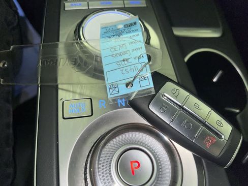 Used 2025 Genesis GV70 2.5T image 23