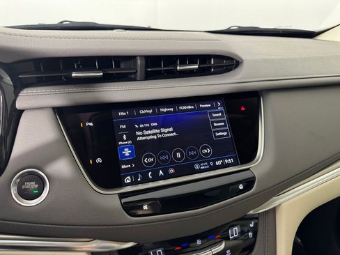 Used 2025 Cadillac XT5 Premium Luxury FWD image 24