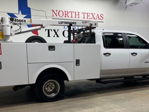 Used 2020 Chevrolet Silverado 3500 W/T w/ WT Convenience Package AWD/4WD image 5