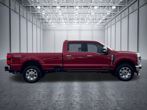 Used 2025 Ford F250 Lariat w/ Chrome Package AWD/4WD image 5