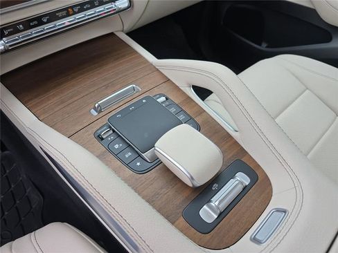 Certified 2024 Mercedes-Benz GLS 450 4MATIC image 30
