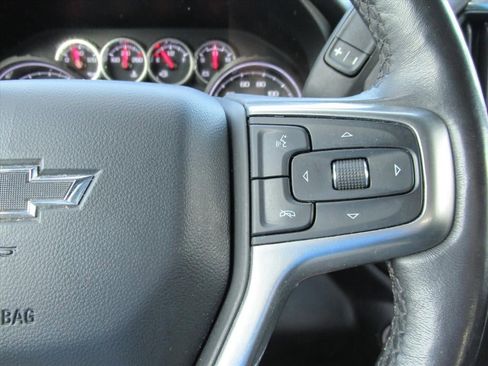 Used 2021 Chevrolet Silverado 1500 LT Trail Boss AWD/4WD image 21