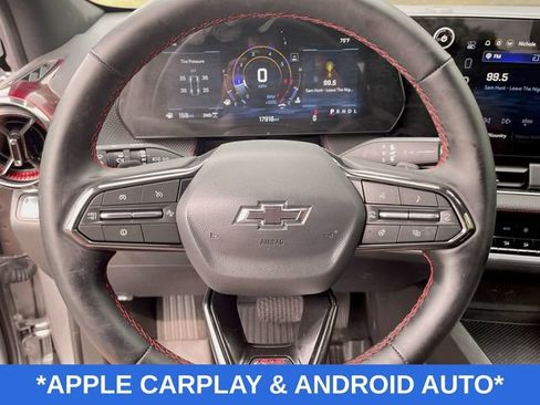 Used 2026 Chevrolet Equinox RS w/ Safety and Technology Package AWD/4WD image 12