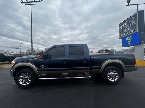 Used 2014 Ford F250 Lariat w/ Lariat Interior Package image 6