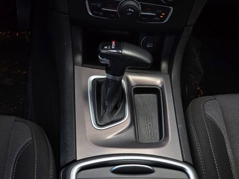 Used 2022 Dodge Charger SXT image 30