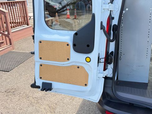 Used 2022 Ford Transit Connect XL FWD image 34
