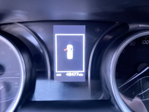 Used 2022 Toyota Camry LE image 15