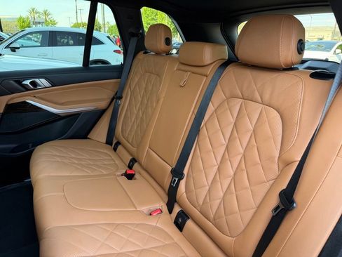 Used 2024 BMW X5 sDrive40i w/ Parking Assistance Package RWD image 14
