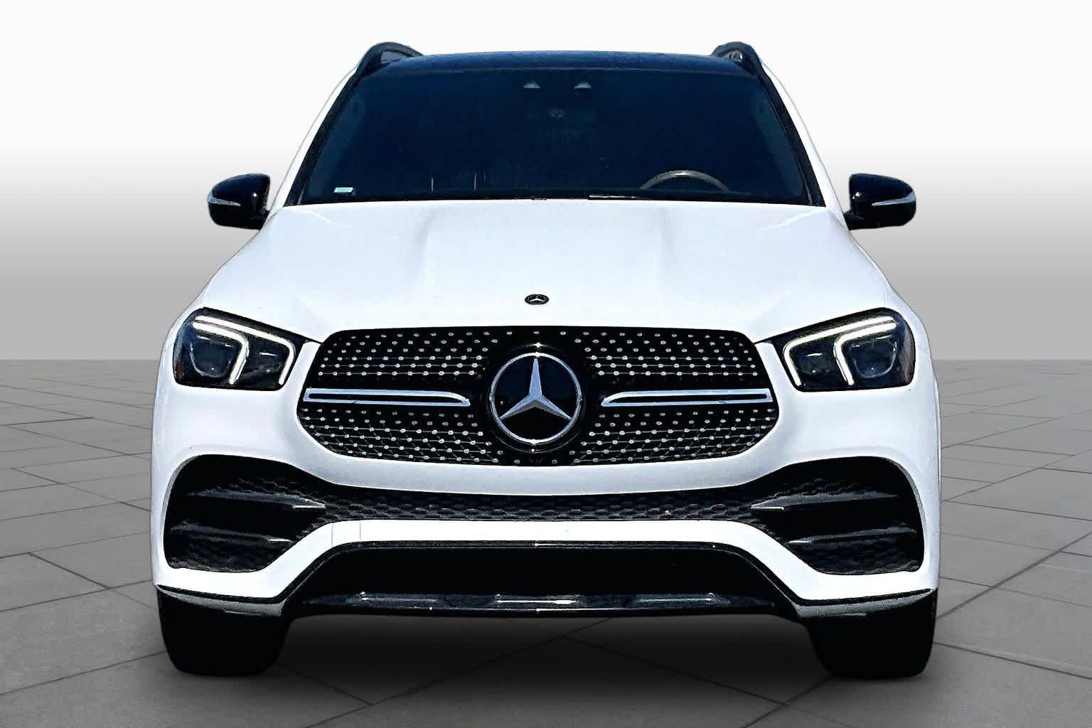 Used 2021 Mercedes-Benz GLE 450 4MATIC image 3
