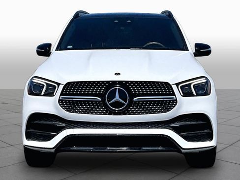 Used 2021 Mercedes-Benz GLE 450 4MATIC image 3