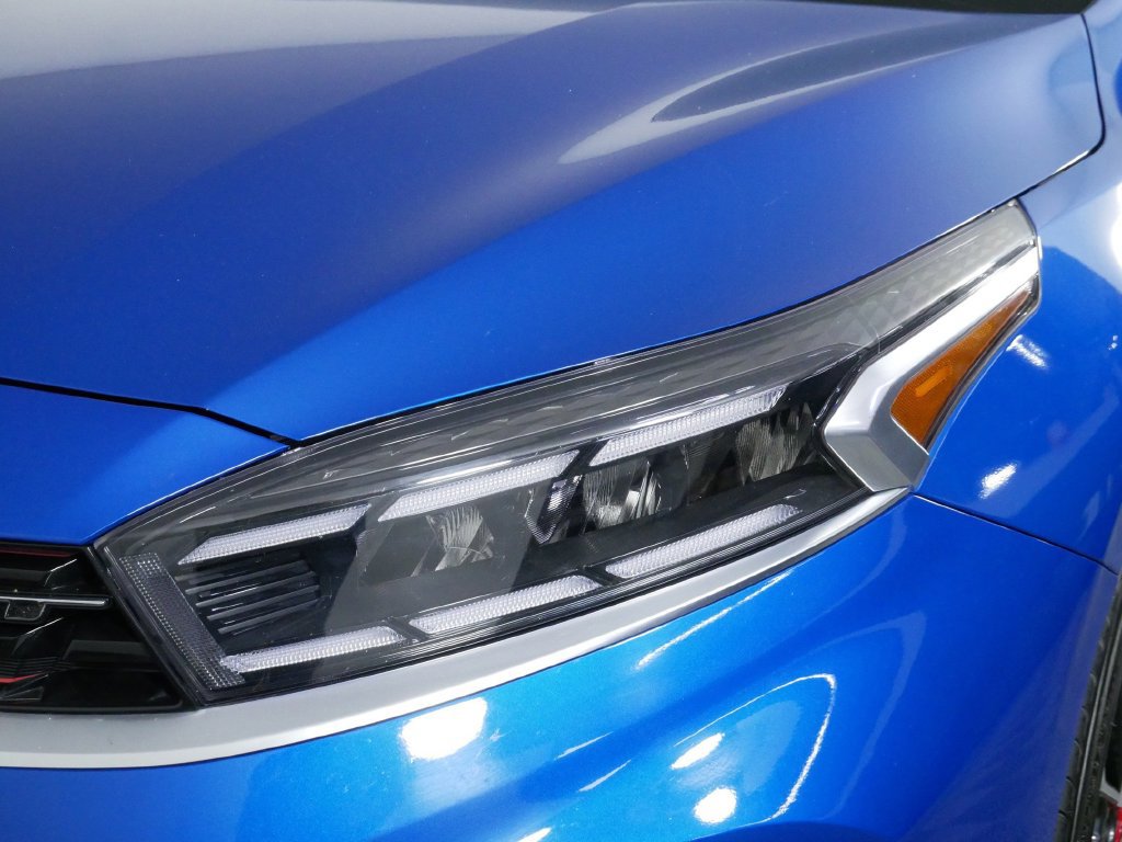 Used 2024 Kia Forte GT FWD image 15