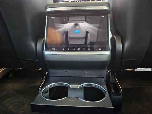 Used 2024 Tesla Model X image 66