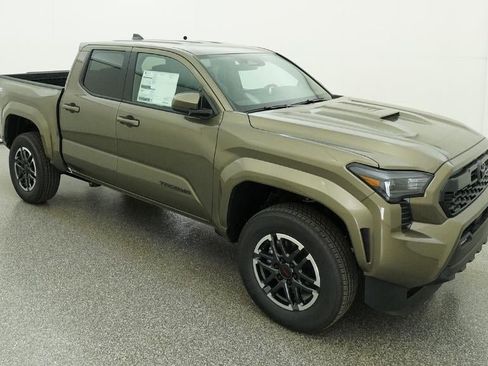 New 2026 Toyota Tacoma TRD Sport image 13