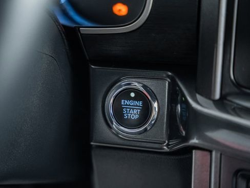 Certified 2021 Ford F150 XLT w/ Equipment Group 302A High image 29