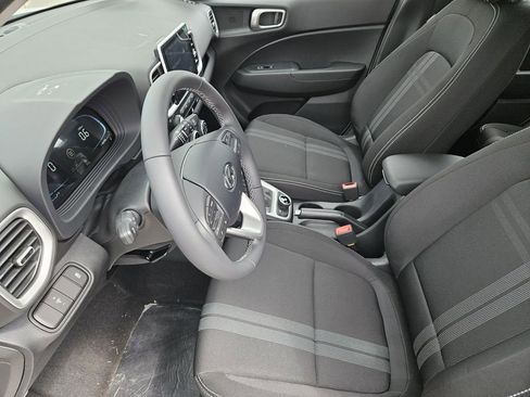 New 2026 Hyundai Venue SEL FWD image 13