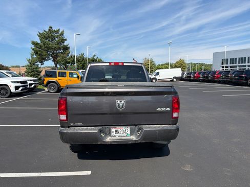 Used 2019 RAM 1500 Express w/ Express Value Package AWD/4WD image 4