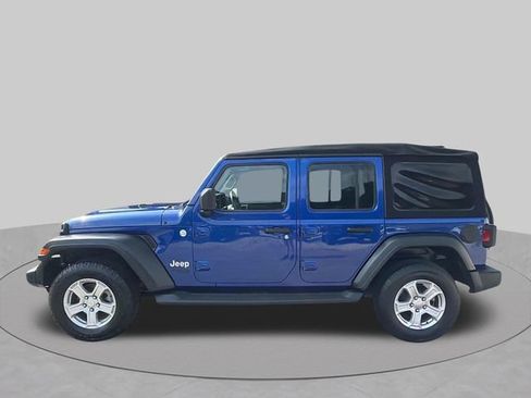 Used 2018 Jeep Wrangler Unlimited Sport S AWD/4WD image 8