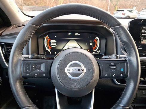 Used 2021 Nissan Rogue Platinum image 20