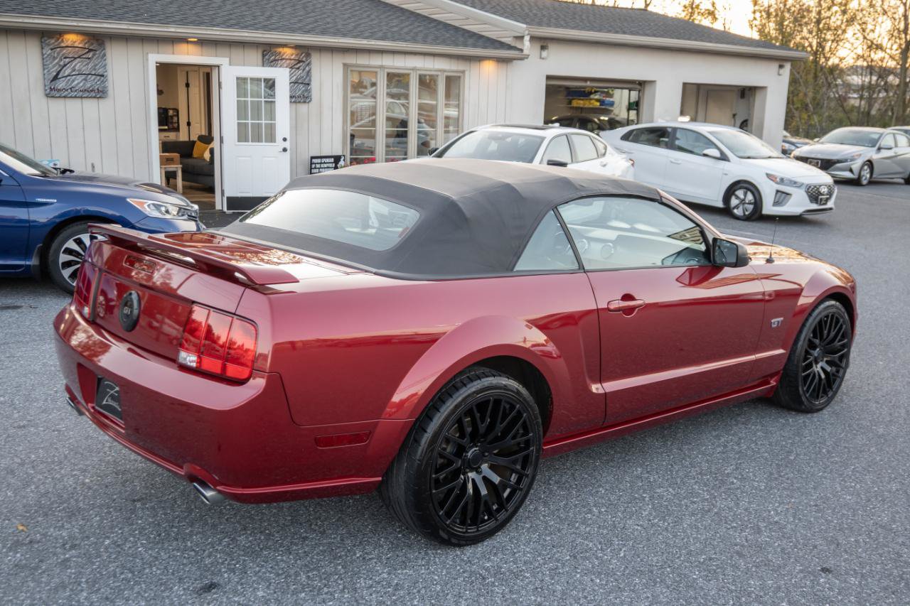 Used 2006 Ford Mustang GT Premium RWD image 43