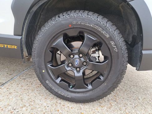 Used 2025 Subaru Forester Wilderness image 28