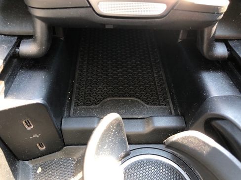 New 2025 Mercedes-Benz E 350 4MATIC Sedan image 30