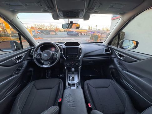 Used 2019 Subaru Forester w/ Alloy Wheel Package image 18