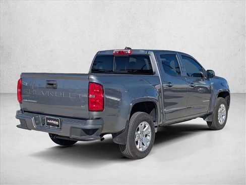 Used 2022 Chevrolet Colorado LT w/ LT Convenience Package image 5