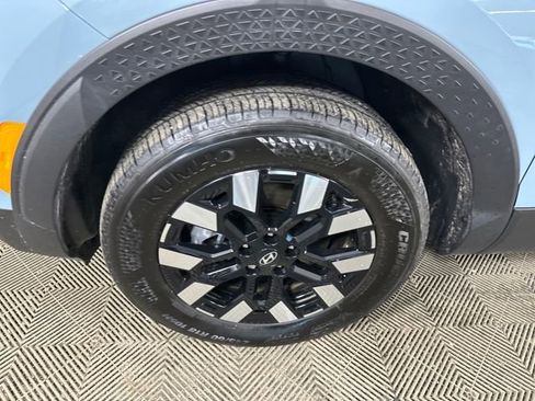 Used 2025 Hyundai Santa Cruz SE image 10