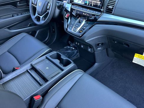 New 2026 Honda Odyssey Touring image 20