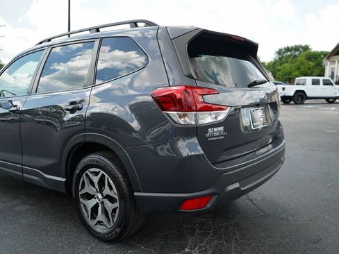Used 2023 Subaru Forester Premium AWD/4WD image 22