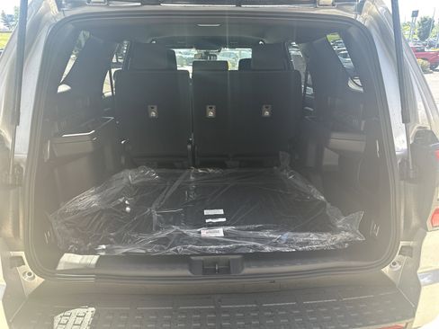New 2026 Toyota 4Runner SR5 AWD/4WD image 20